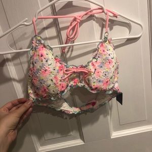 Victoria’s Secret bathing suit top
